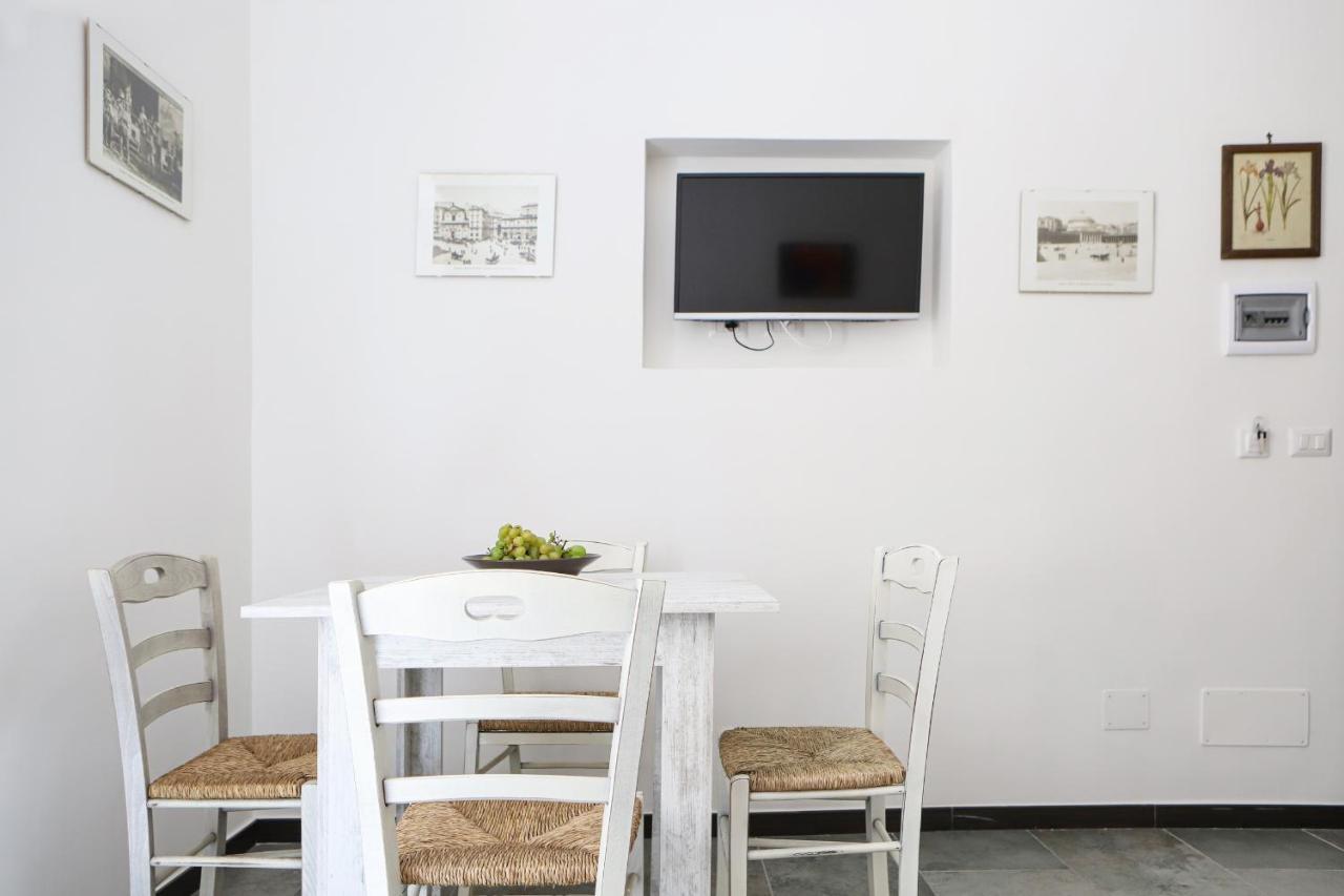 Gelso Apartments And Studio By Wonderful Italy Naples Extérieur photo