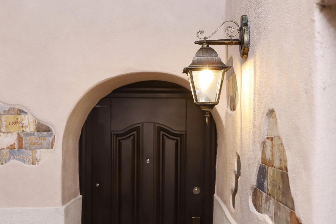 Gelso Apartments And Studio By Wonderful Italy Naples Extérieur photo